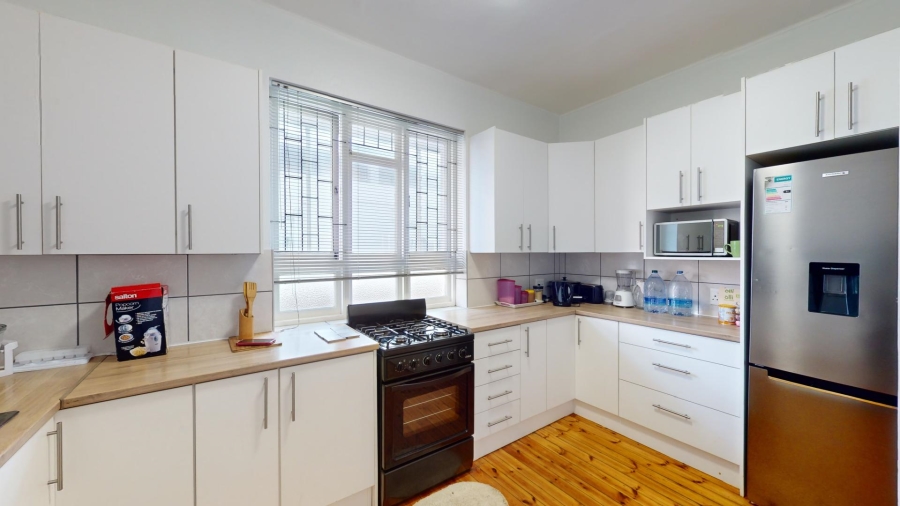 2 Bedroom Property for Sale in Summerstrand Eastern Cape